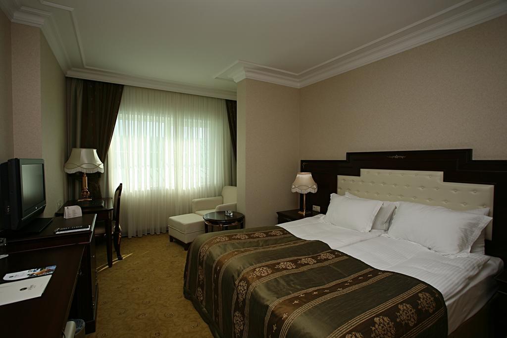 Latanya Palm & Spa Airport Antalya Luaran gambar
